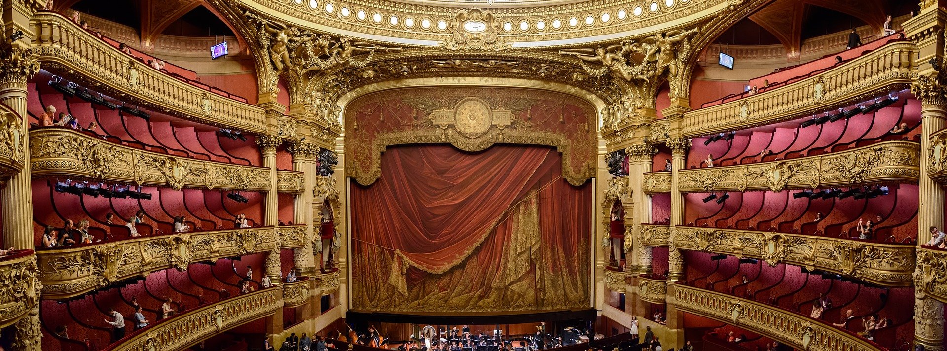 divadlo-opera-1248769-freepixabay